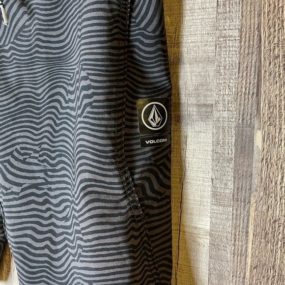 Volcom Mod Tech Board Shorts 27 Swim - Picture 5 of 5